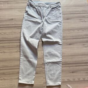 Women's Straight Leg Jeans - Light Gray